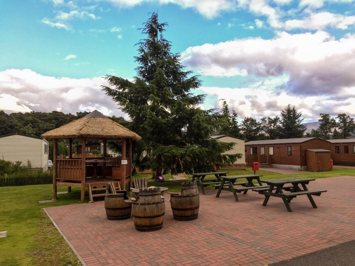 Cragganmore Lodge Aviemore Exterior photo
